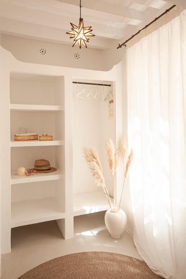 971 Hotel Con Encanto ซิวตาเดญา ภายนอก รูปภาพ